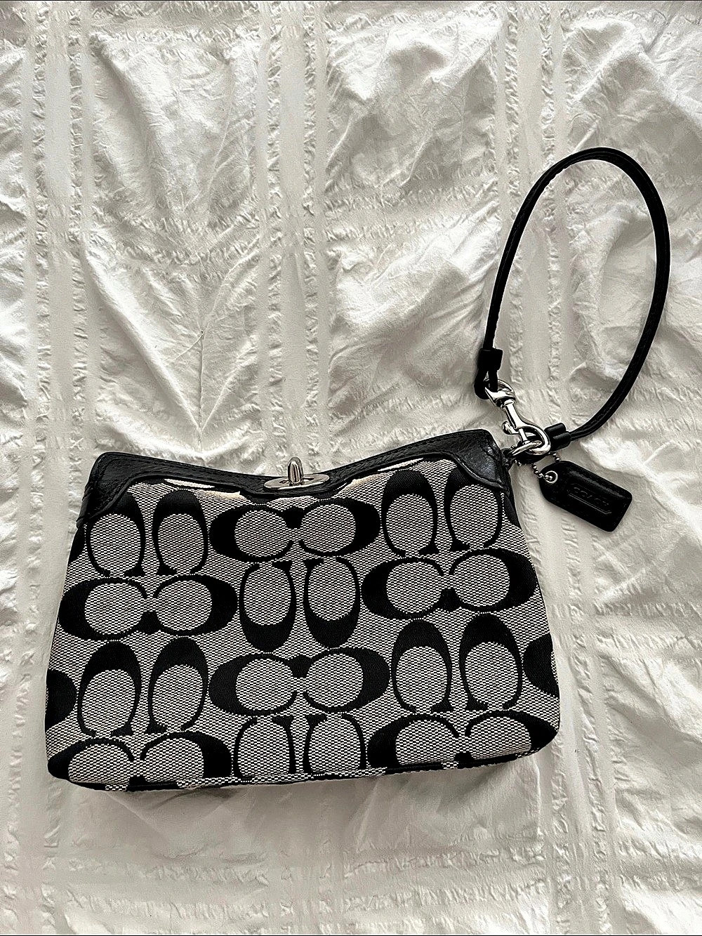 Coach Signature Jacquard Turnlock Wristlet Black & White